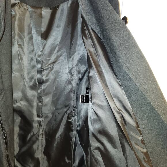 Kenneth Cole Women's Classic Wool Walker W Three Button Stand Collar Size L New - Picture 7 of 9